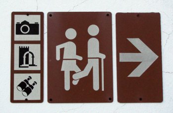 Monchique tourist sign