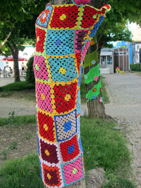 Yarn Bombing in Portimão, Algarve Blog